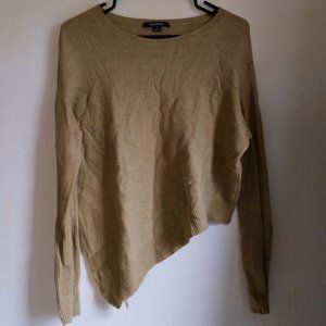 *Last chance*Asymmetrical knit lightweight sweater